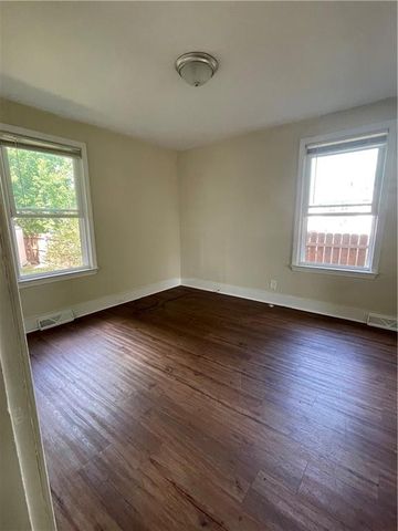 19 Lodi Street, Pawtucket, RI 02861