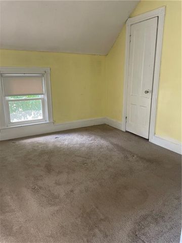 19 Lodi Street, Pawtucket, RI 02861