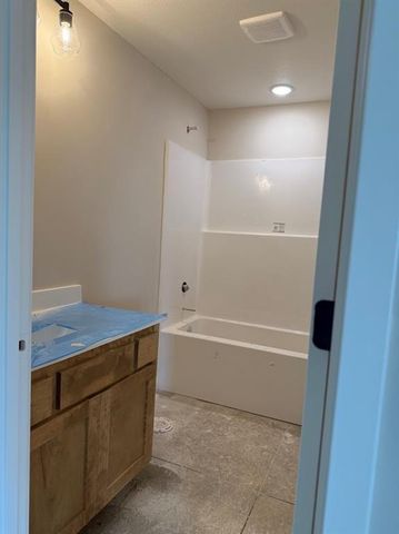 1313 N Holland Drive, Independence, MO 64056