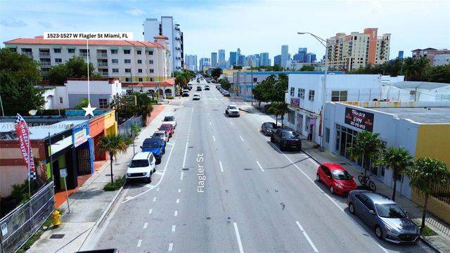 1527 W Flagler St, Miami, FL 33135