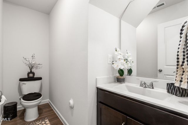 3907 Arcola Way, Greensboro, NC 27405