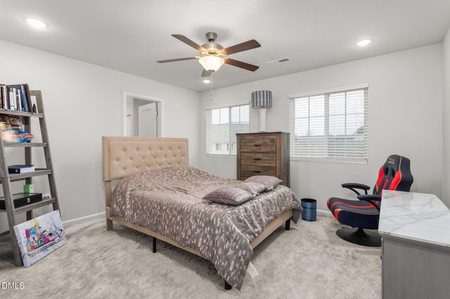 3907 Arcola Way, Greensboro, NC 27405