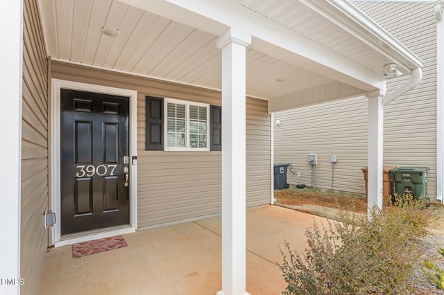 3907 Arcola Way, Greensboro, NC 27405