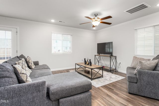 3907 Arcola Way, Greensboro, NC 27405