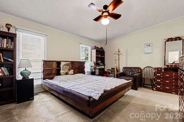 109 Old Bridge Court, Gastonia, NC 28056