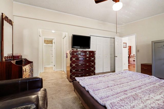 109 Old Bridge Court, Gastonia, NC 28056