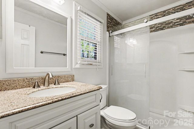 109 Old Bridge Court, Gastonia, NC 28056