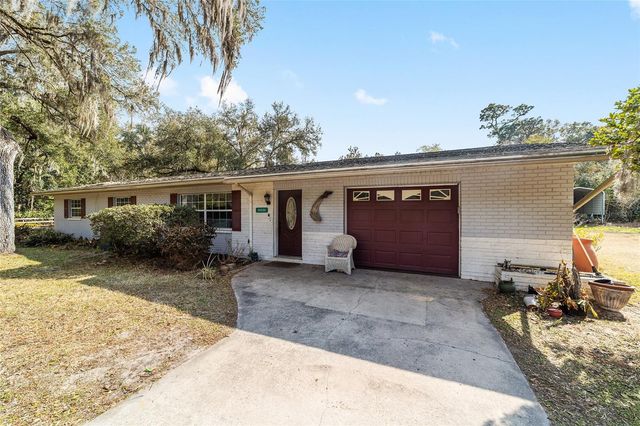 20934 THIRD AVENUE, Dunnellon, FL 34431