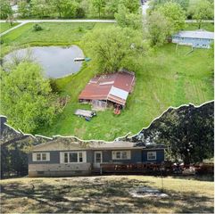 10000 E VAN COURT RD, Hallsville, MO 65255