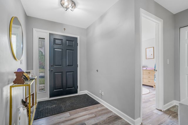 10499 Fleetwood Street, Huntley, IL 60142