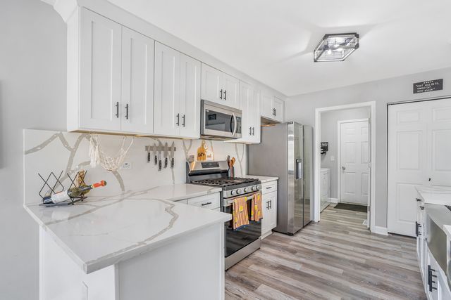 10499 Fleetwood Street, Huntley, IL 60142