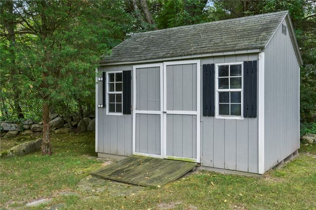 2360 Middle Road, East Greenwich, RI 02818