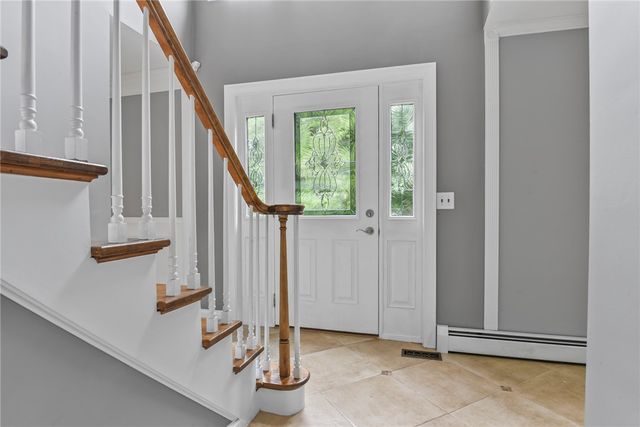 2360 Middle Road, East Greenwich, RI 02818