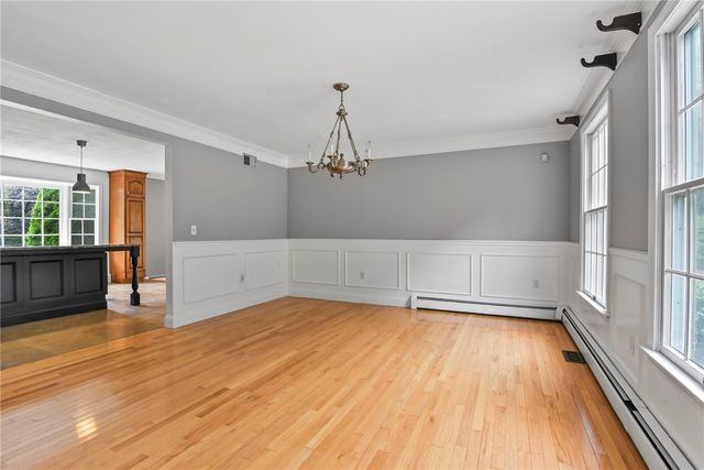 2360 Middle Road, East Greenwich, RI 02818