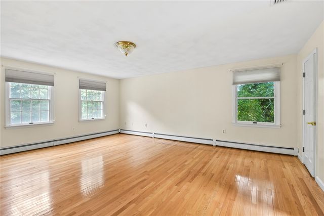 2360 Middle Road, East Greenwich, RI 02818