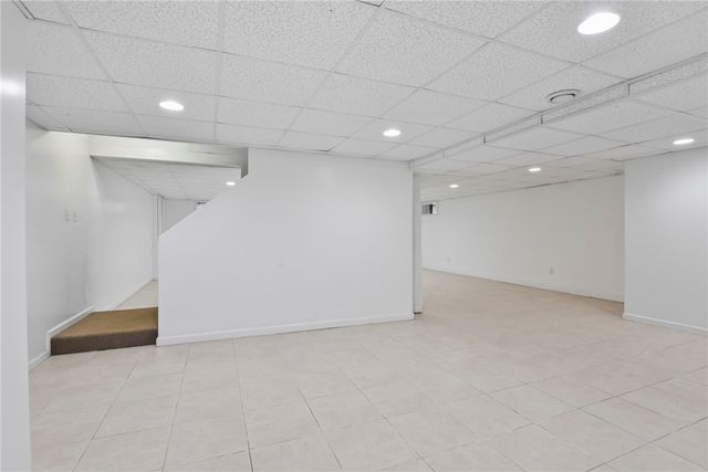 2360 Middle Road, East Greenwich, RI 02818