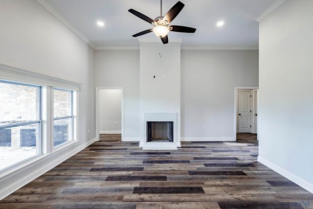 1351 Bayou Gardens Boulevard, Houma, LA 70364