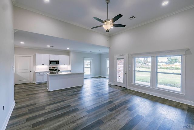 1351 Bayou Gardens Boulevard, Houma, LA 70364