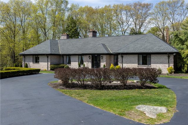 136 White Birch Circle, Scituate, RI 02831