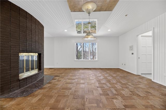 136 White Birch Circle, Scituate, RI 02831