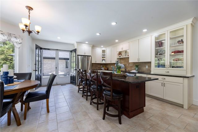 136 White Birch Circle, Scituate, RI 02831