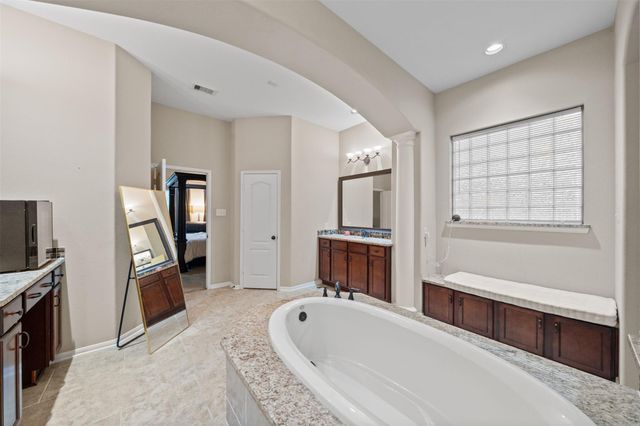 4314 Walden Terrace Lane, Humble, TX 77396