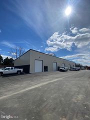 204 Venture Dr # 4/5, Seaford, DE 19973