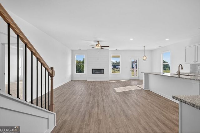 370 Crimson Feather Drive, Jefferson, GA 30549