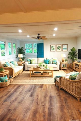1360 Kaumana Drive, Hilo, HI 96720