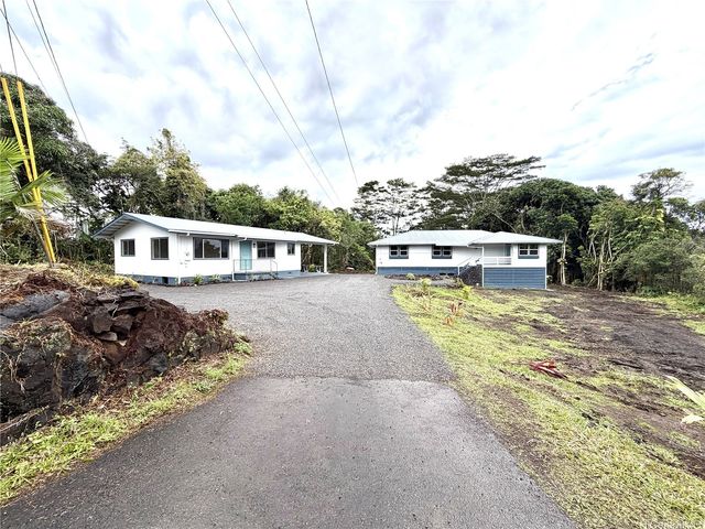 1360 Kaumana Drive, Hilo, HI 96720