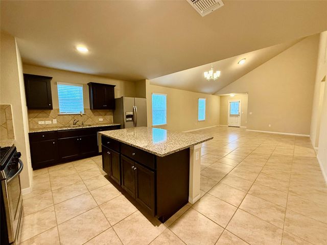 6624 Swamp Mallow DR, Austin, TX 78744