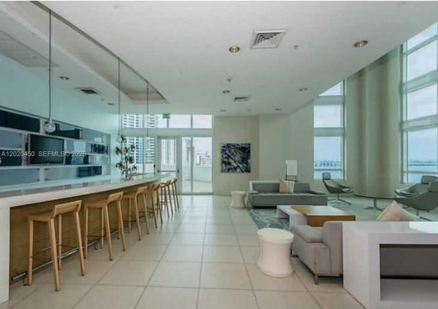 1900 N Bayshore Dr 4108, Miami, FL 33132