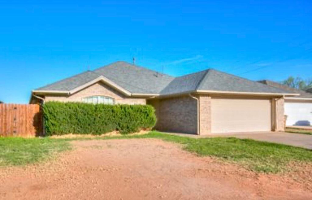 Image 2 of property listing at 714 Wicklow Court, San Angelo, TX 76901