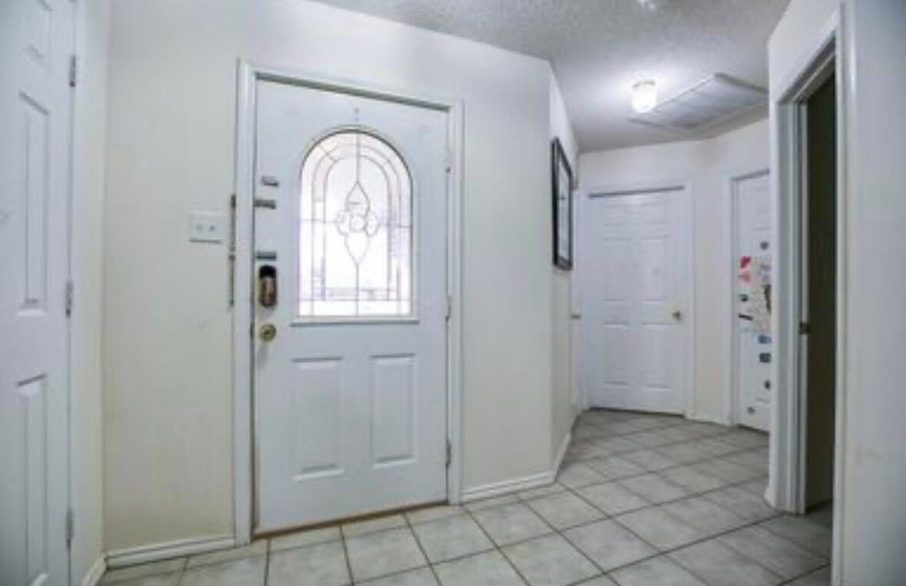 Image 6 of property listing at 714 Wicklow Court, San Angelo, TX 76901