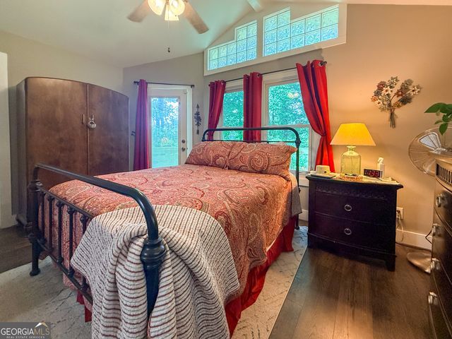 131 Scarlet Oak Drive, Cleveland, GA 30528