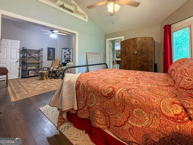 131 Scarlet Oak Drive, Cleveland, GA 30528