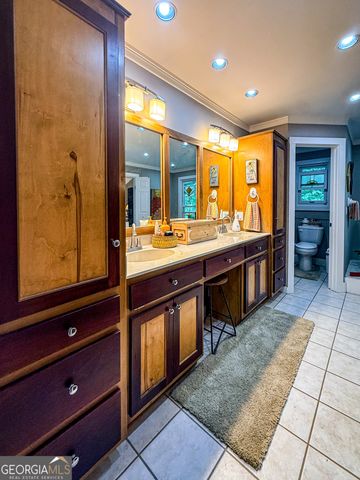 131 Scarlet Oak Drive, Cleveland, GA 30528