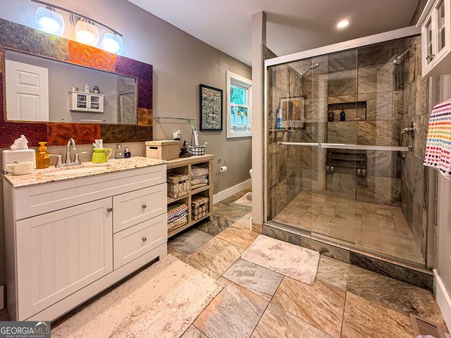 131 Scarlet Oak Drive, Cleveland, GA 30528