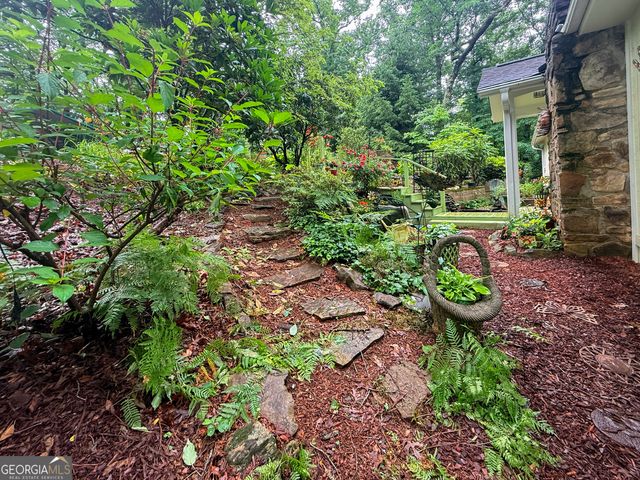 131 Scarlet Oak Drive, Cleveland, GA 30528