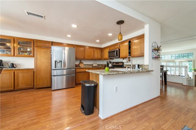 12 Deerpath Place, Phillips Ranch, CA 91766