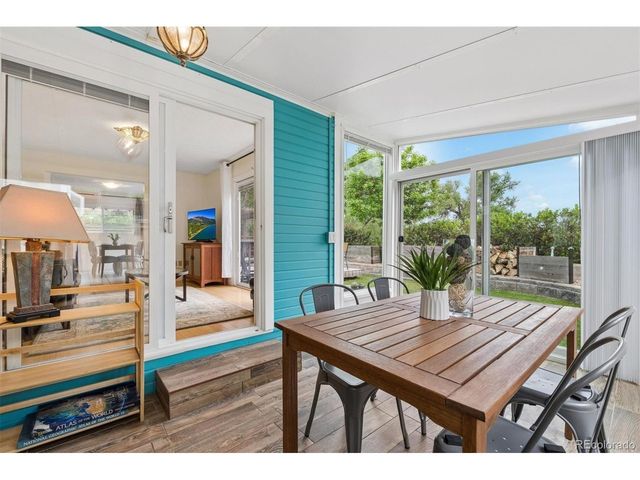 352 S Jefferson Ave, Louisville, CO 80027
