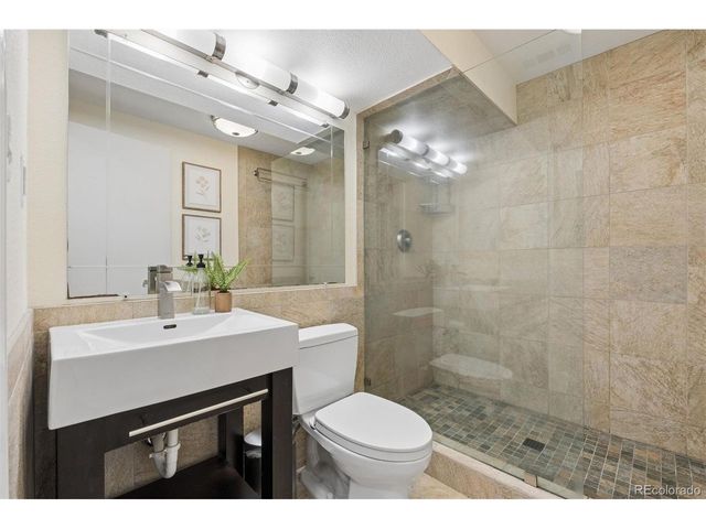 352 S Jefferson Ave, Louisville, CO 80027