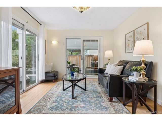 352 S Jefferson Ave, Louisville, CO 80027