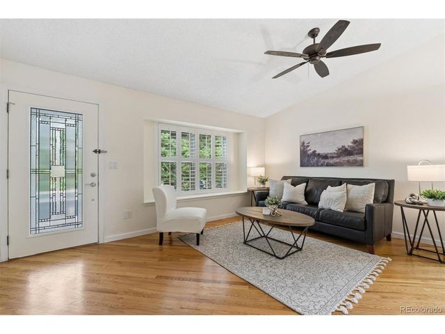 352 S Jefferson Ave, Louisville, CO 80027