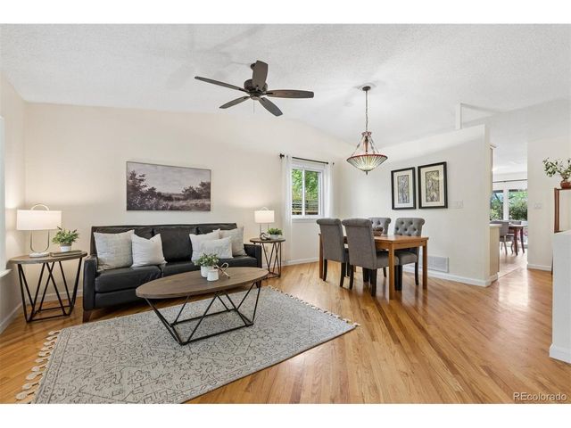 352 S Jefferson Ave, Louisville, CO 80027