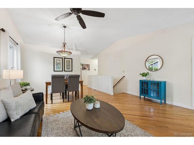 352 S Jefferson Ave, Louisville, CO 80027