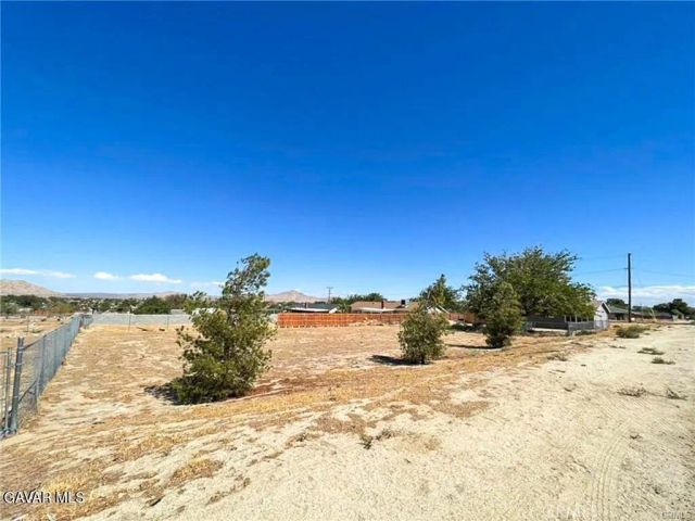 40205 162nd Street East, Palmdale, CA 93591