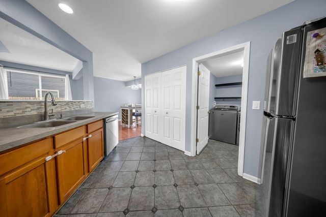 1078 Serendipity Drive, Aurora, IL 60504