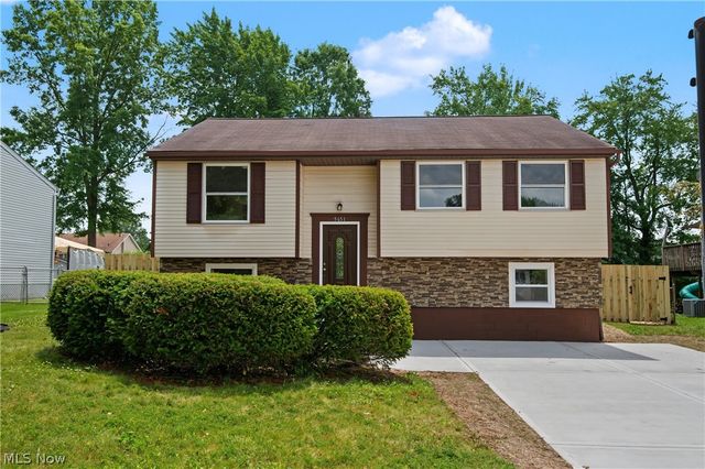5651 Tulane Avenue, Austintown, OH 44515