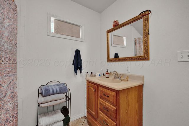 2406 BROOK Avenue, Amarillo, TX 79107